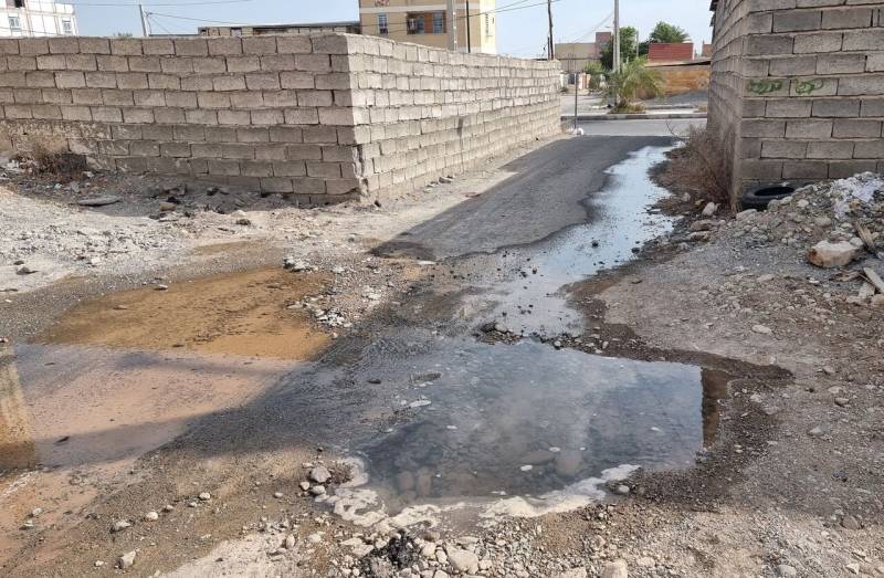 شکستگی لوله آب در شهرستان کهنوج فاجعه ساز است